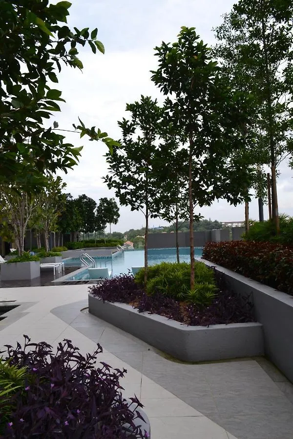 Emira Residence Seksyen 13 Shah Alam By Lodge Alpha Lavista 0*,  Malaysia