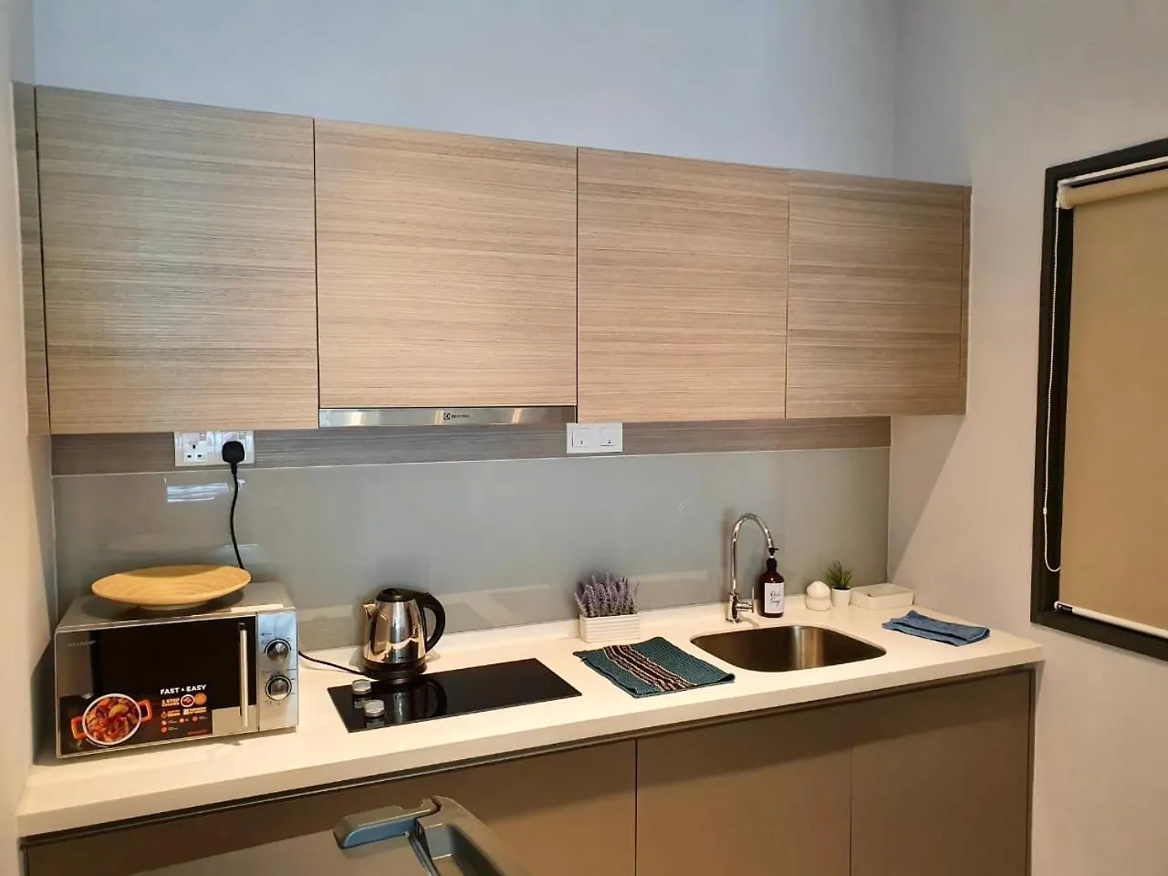 Apartment Emira Residence Seksyen 13 Shah Alam By Lodge Alpha Lavista