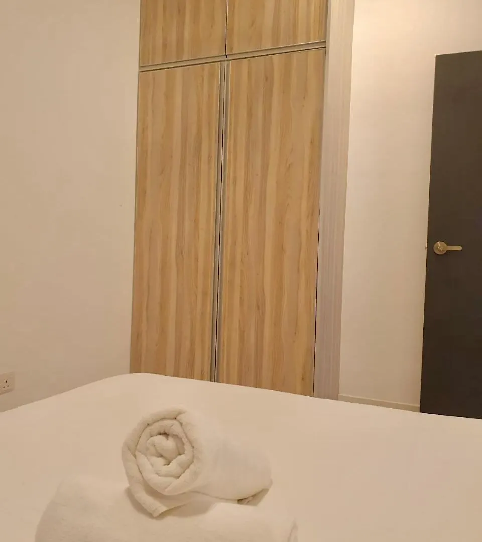 Apartment Emira Residence Seksyen 13 Shah Alam By Lodge Alpha Lavista