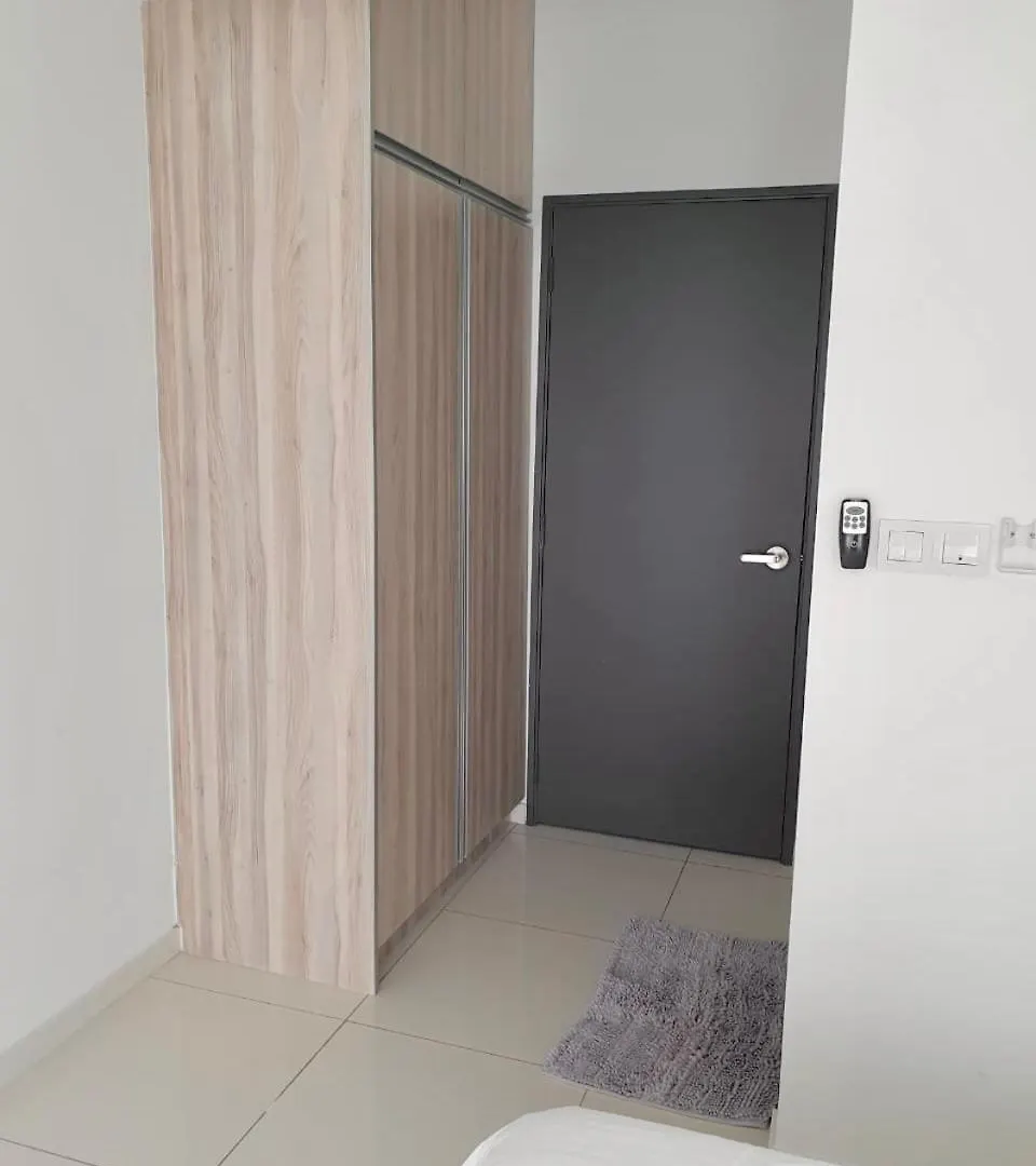 Emira Residence Seksyen 13 Shah Alam By Lodge Alpha Lavista Malaysia